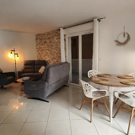 Apartman 66 M Comfort In Saint-raphael *