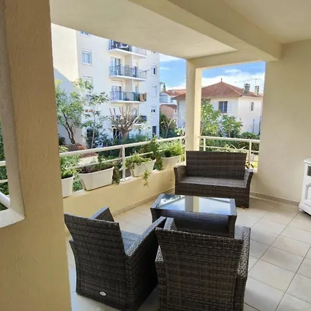 Apartmán 66 M Comfort In Saint-raphael *