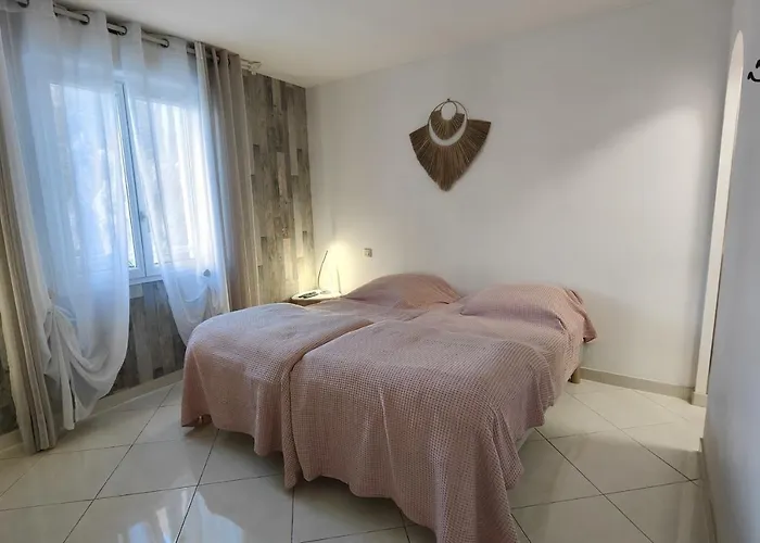 66 M Comfort In Saint-raphael Apartamento *